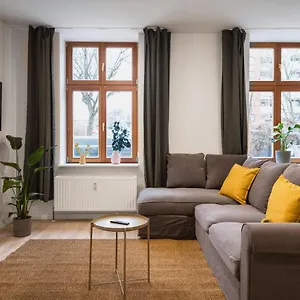 Komm Rein Und Fuehle Dich Zu Hause Direkt Nahe Der Altstadt Spandau Und Am Wasser Apartment Berlin